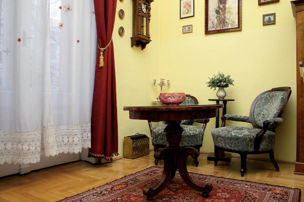 Budapest Tourist Apartments - József körút Budapeste Quarto foto