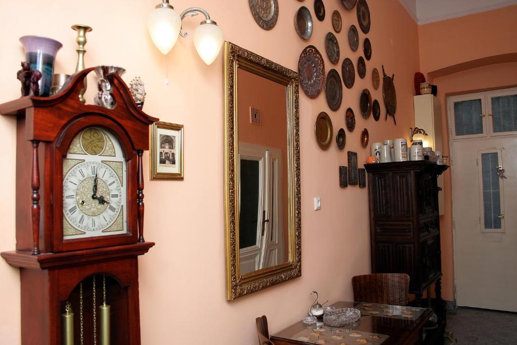 Budapest Tourist Apartments - József körút Budapeste Quarto foto