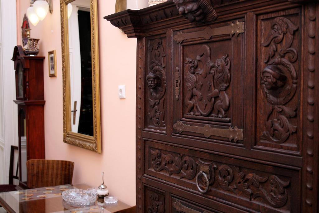 Budapest Tourist Apartments - József körút Budapeste Quarto foto